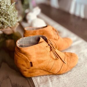 Route 66 Lace Up Suede Plaid Lined Wedge Boots Bootie